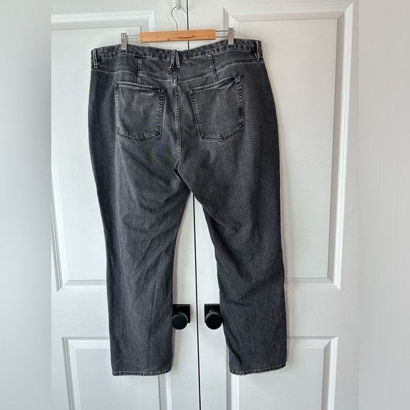 Good American Jeans Plus Size 90s Straight Crossover High Waist Black (Size 20) - Picture 4 of 11